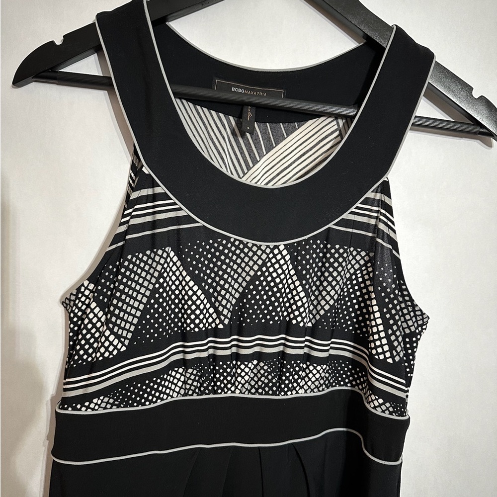 BCBGMaxAzria Black And White Geometric Print Sleeveless Dress Size Small - Picture 3 of 8